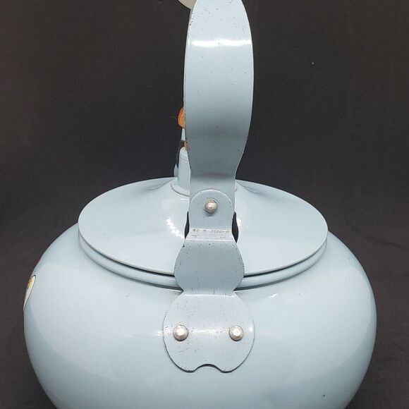 Vintage Enamel Tea Kettle with Country Goose Design and Ceramic Handle - Picture 8 of 8
